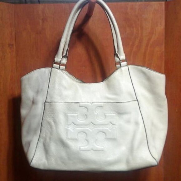 Tory Burch White Pebbled Leather Shoulder Bag - Picture 1 of 7
